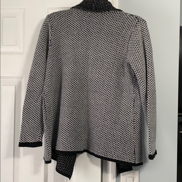 JM Collection Jacket - Picture 4 of 4